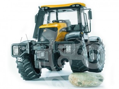 Ciągnik JCB Fastrac 3220 Ciągnik JCB Fastrac 3220